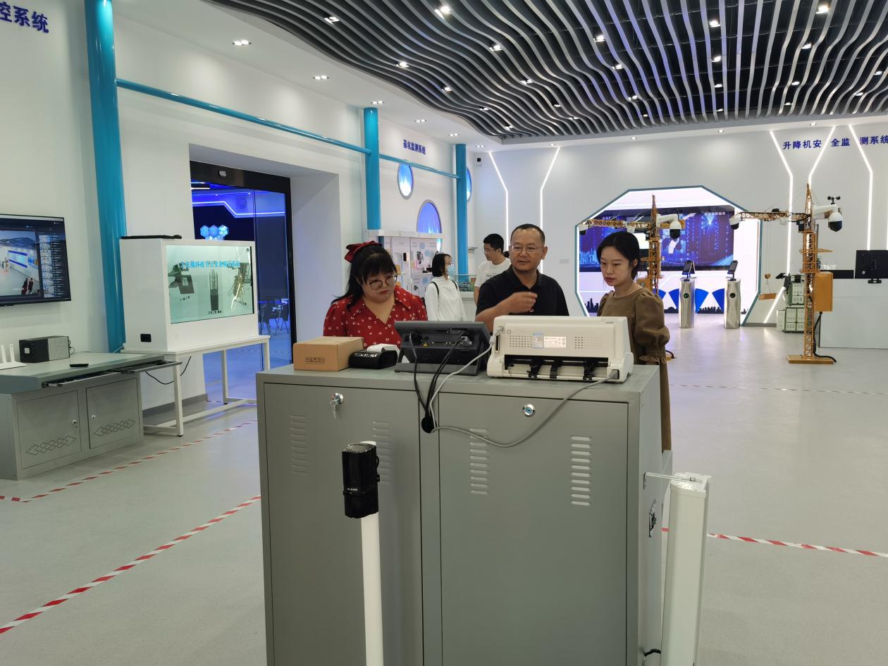 说明: bee906baffb9c5e6e7120a3d064dba9